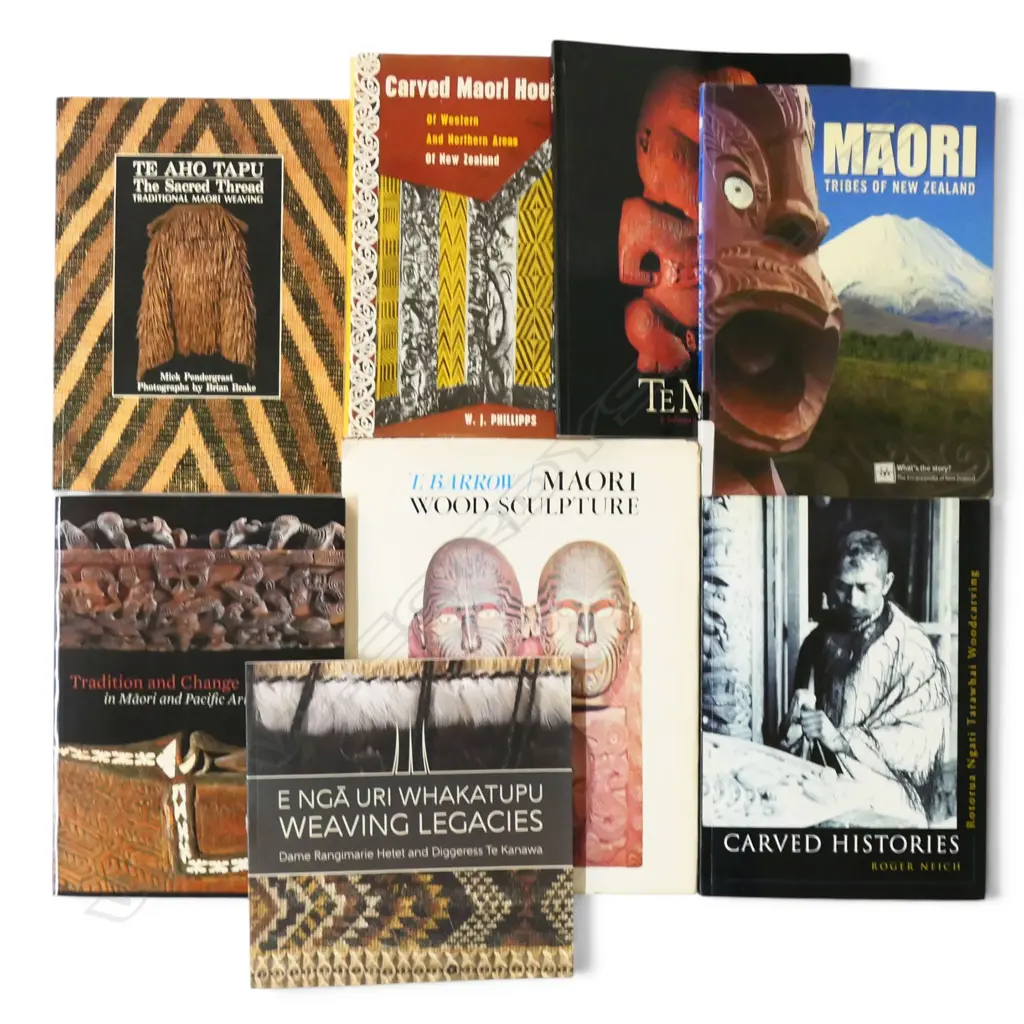 EIGHT PUBLICATIONS ABOUT MAORI CARVING AND WEAVING INCL. 2 BY ROGER NEICH Image 1++